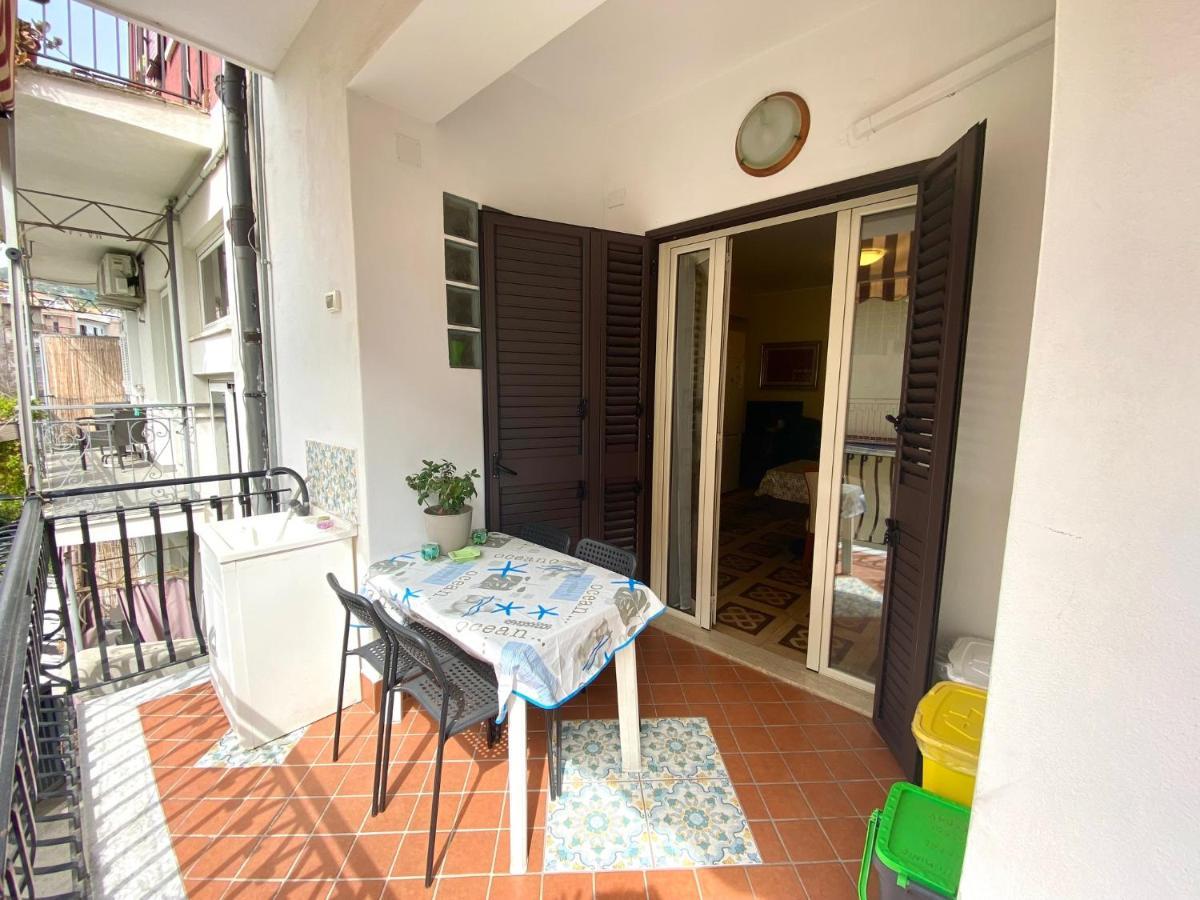 Casa Vacanze Rosy Giardini Naxos Εξωτερικό φωτογραφία